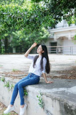 芳草地电影免费观看,青青河边草高清免费版新闻